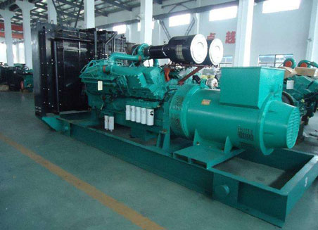 江阴800kw康明斯柴油发电机组
